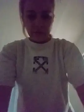 CandieGilson   online show from May 9, 2026, 10:31 am