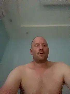 Krzysiekg123 online show from October 3, 2025, 4:15 pm