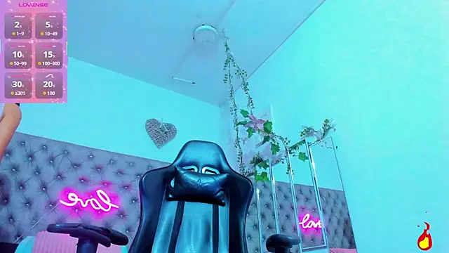 Naomii Viper online show from January 17, 2026, 11:04 am