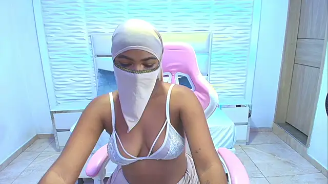 Zafira kazenn online show from February 15, 2025, 9:16 am