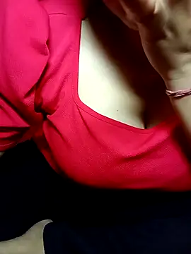 Snapshot of Mannat-222 chatting on March 12, 2025, 6:33 pm Mannat-222 online show from March 12, 2025, 6:33 pm