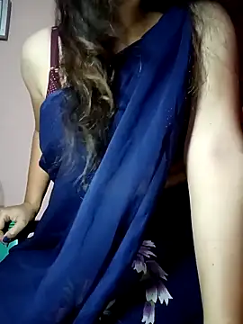 Snapshot of Mannat-222 chatting on March 17, 2025, 3:18 pm Mannat-222 online show from March 17, 2025, 3:18 pm