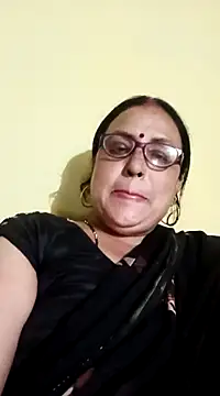 Kiyara8 online show from March 2, 2025, 5:36 pm