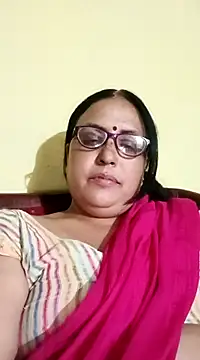 Kiyara8 online show from March 5, 2025, 5:29 pm