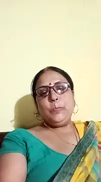Kiyara8 online show from March 19, 2025, 4:55 pm