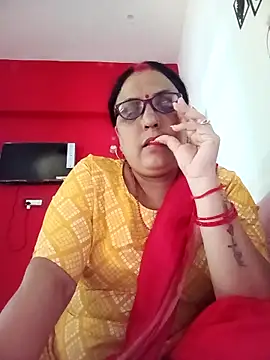 Snapshot of Kiyara8 chatting on September 24, 2025, 6:39 am Kiyara8 online show from September 24, 2025, 6:39 am