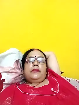 Snapshot of Kiyara8 chatting on September 30, 2025, 7:02 am Kiyara8 online show from September 30, 2025, 7:02 am