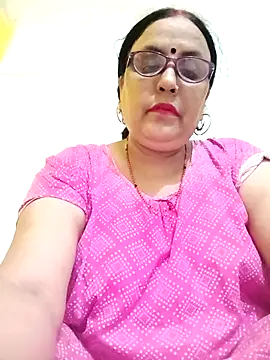 Snapshot of Kiyara8 chatting on October 4, 2025, 7:06 am Kiyara8 online show from October 4, 2025, 7:06 am