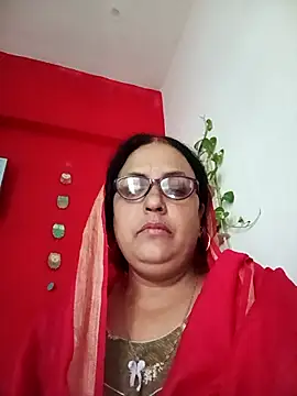 Snapshot of Kiyara8 chatting on October 20, 2025, 1:39 am Kiyara8 online show from October 20, 2025, 1:39 am