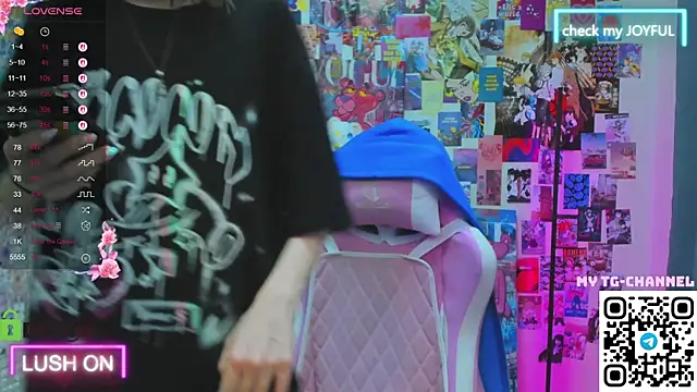 Snapshot of Chio_Mio chatting on September 24, 2025, 1:31 am Chio Mio online show from September 24, 2025, 1:31 am