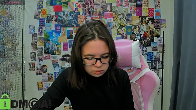 Snapshot of Chio_Mio chatting on October 27, 2025, 3:10 am Chio Mio online show from October 27, 2025, 3:10 am