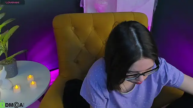 Snapshot of Chio_Mio chatting on October 28, 2025, 2:37 am Chio Mio online show from October 28, 2025, 2:37 am