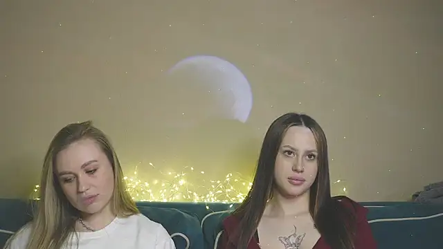 girlstirp online show from March 10, 2025, 10:04 am