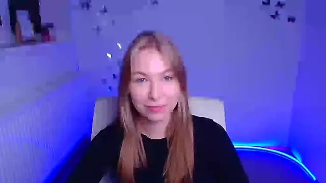 Snapshot of Dana_flowers chatting on October 6, 2025, 11:29 am Dana flowers online show from October 6, 2025, 11:29 am