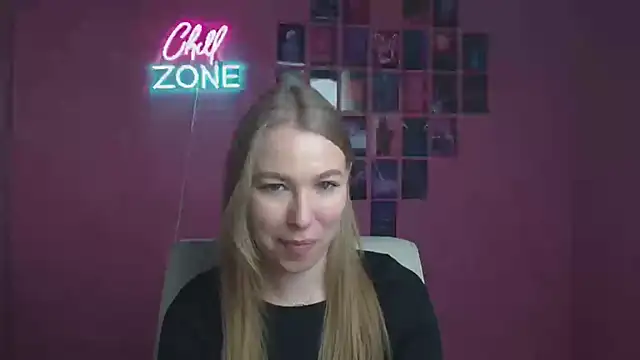 Snapshot of Dana_flowers chatting on October 28, 2025, 6:39 am Dana flowers online show from October 28, 2025, 6:39 am