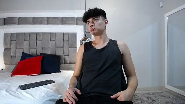 DrakeCollinss online show from February 23, 2025, 8:00 pm