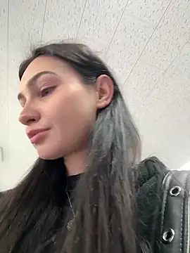 Snapshot of lunalovelee chatting on September 28, 2025, 2:00 pm lunalovelee online show from September 28, 2025, 2:00 pm