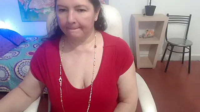 leonela 69 online show from March 11, 2025, 8:30 am