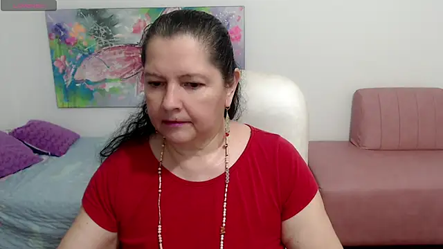 leonela 69 online show from March 18, 2025, 6:25 am