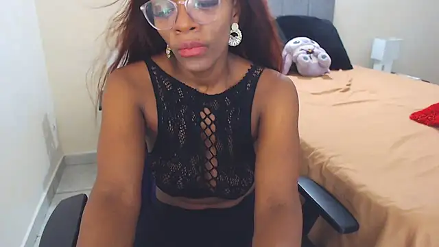 Keyra Dainty online show from July 15, 2026, 10:42 am