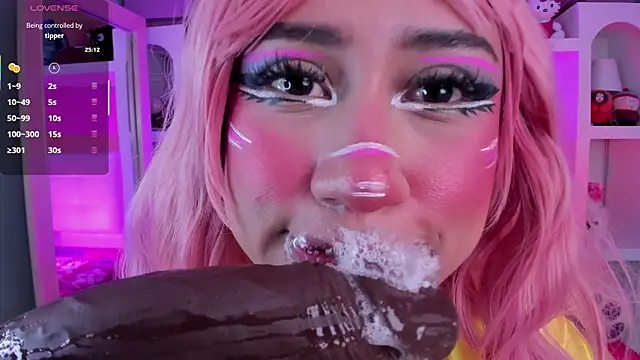miss   megan online show from August 4, 2026, 2:37 am