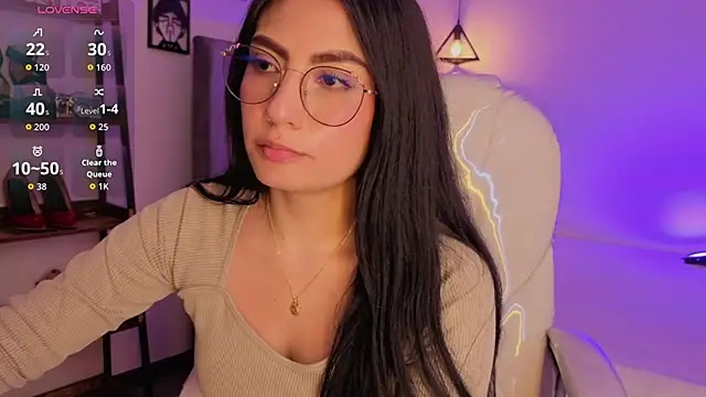 Snapshot of Miller_Vanessa_ chatting on October 13, 2025, 8:20 pm Miller Vanessa online show from October 13, 2025, 8:20 pm