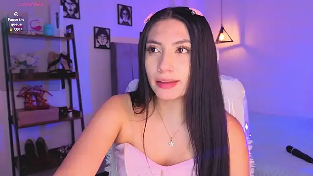 Miller Vanessa  online show from April 22, 2026, 8:54 pm