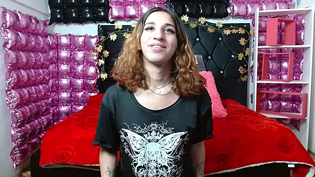 Snapshot of poisondost_hot chatting on February 19, 2025, 7:59 pm poisondost hot online show from February 19, 2025, 7:59 pm