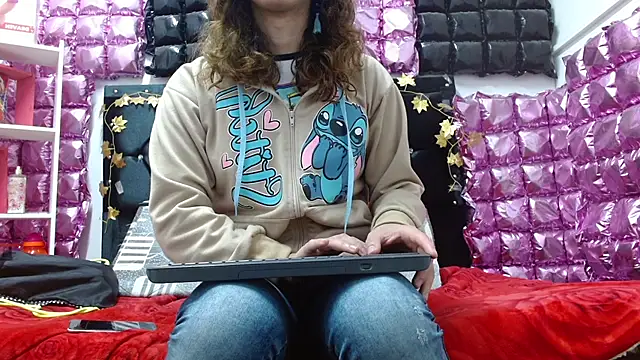 Snapshot of poisondost_hot chatting on September 10, 2025, 11:21 am poisondost hot online show from September 10, 2025, 11:21 am