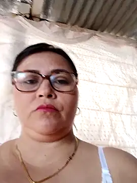 promiscuous-indecent-momm online show from February 14, 2025, 1:40 pm