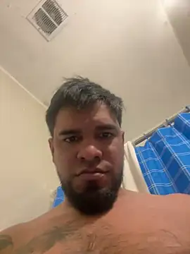 guajiro276565 online show from February 17, 2025, 9:41 pm