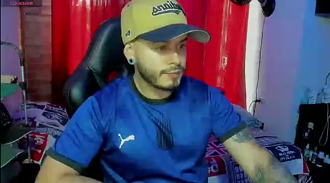 Snapshot of ragnar_lothbrok777 chatting on February 21, 2025, 9:43 pm ragnar lothbrok777 online show from February 21, 2025, 9:43 pm