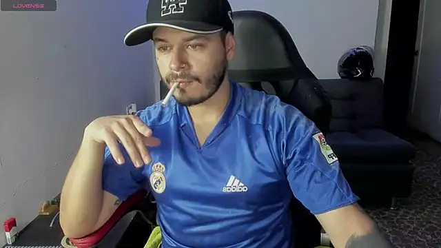 ragnar lothbrok777 online show from November 9, 2025, 11:03 pm