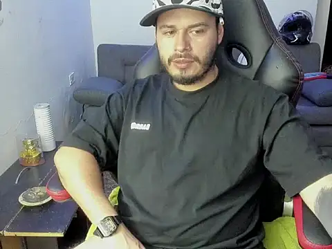 Snapshot of ragnar_lothbrok777 chatting on April 7, 2026, 3:40 am ragnar lothbrok777 online show from April 7, 2026, 3:40 am