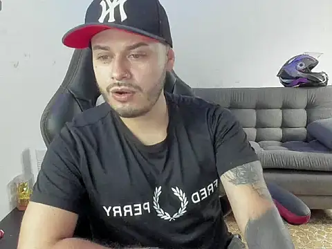 Snapshot of ragnar_lothbrok777 chatting on April 30, 2026, 9:08 pm ragnar lothbrok777 online show from April 30, 2026, 9:08 pm