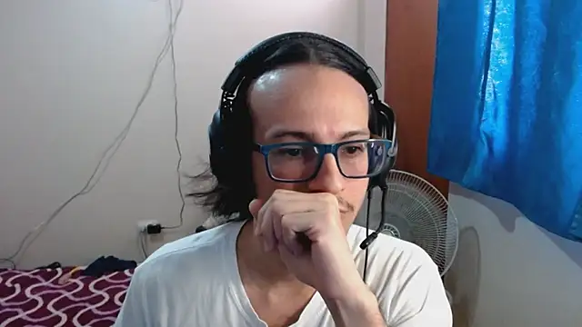 Snapshot of cholitohermoso chatting on March 4, 2025, 7:11 pm cholitohermoso online show from March 4, 2025, 7:11 pm