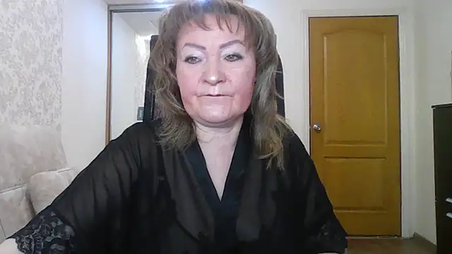 Snapshot of Victoria_secrets_ chatting on February 13, 2025, 4:00 am Victoria secrets online show from February 13, 2025, 4:00 am