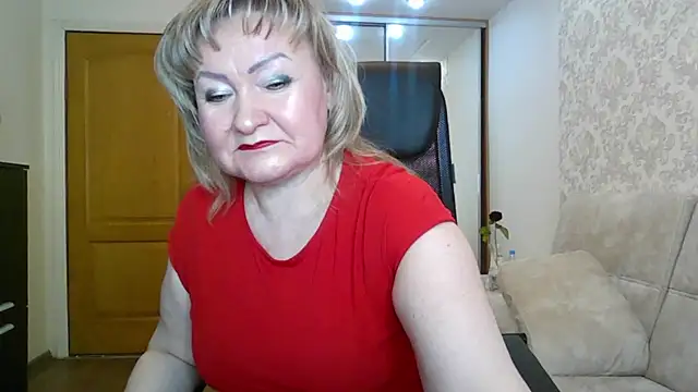 Snapshot of Victoria_secrets_ chatting on March 16, 2026, 5:44 am Victoria secrets online show from March 16, 2026, 5:44 am