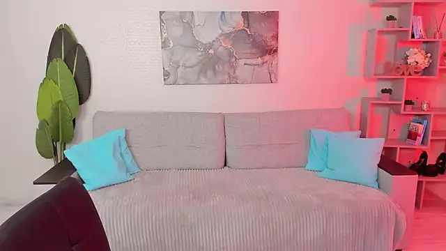 GabriellaMays online show from January 15, 2026, 5:12 am