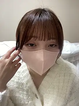 Hinano o0 online show from March 3, 2025, 11:11 am