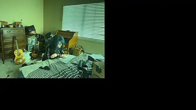 JaylynnVII online show from February 19, 2025, 6:10 pm