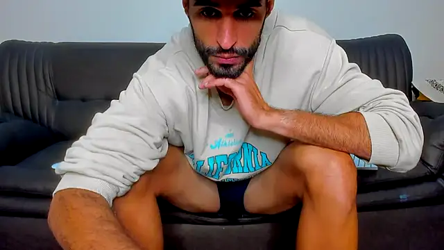 Snapshot of sexyhotmusclesforyou1 chatting on November 9, 2025, 10:24 am sexyhotmusclesforyou1 online show from November 9, 2025, 10:24 am