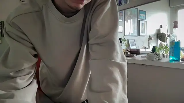 MikymikeBBWD online show from December 2, 2025, 11:26 am