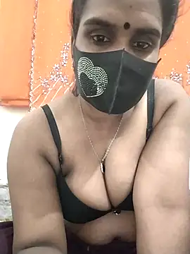 Snapshot of Mitila-3232 chatting on February 28, 2025, 4:53 pm Mitila-3232 online show from February 28, 2025, 4:53 pm
