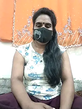Snapshot of Mitila-3232 chatting on March 11, 2025, 3:26 am Mitila-3232 online show from March 11, 2025, 3:26 am