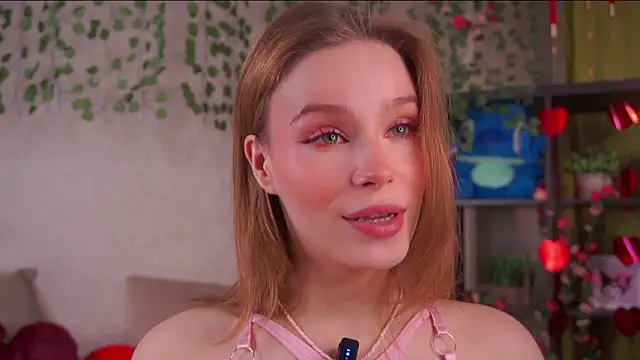 Snapshot of TaiteBayles chatting on February 24, 2026, 1:36 am TaiteBayles online show from February 24, 2026, 1:36 am