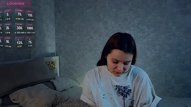 VeronaBlink online show from March 13, 2025, 3:17 pm