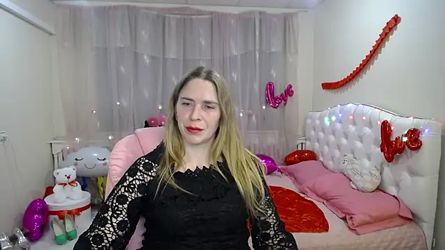 Snapshot of TessaDaybreak chatting on March 5, 2025, 4:24 pm TessaDaybreak online show from March 5, 2025, 4:24 pm