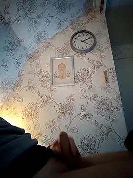 Teemu online show from November 16, 2025, 2:11 pm