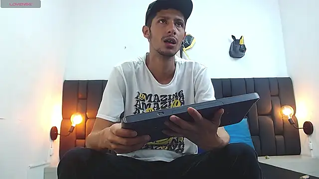 Dangerous dogg online show from March 14, 2025, 12:40 pm